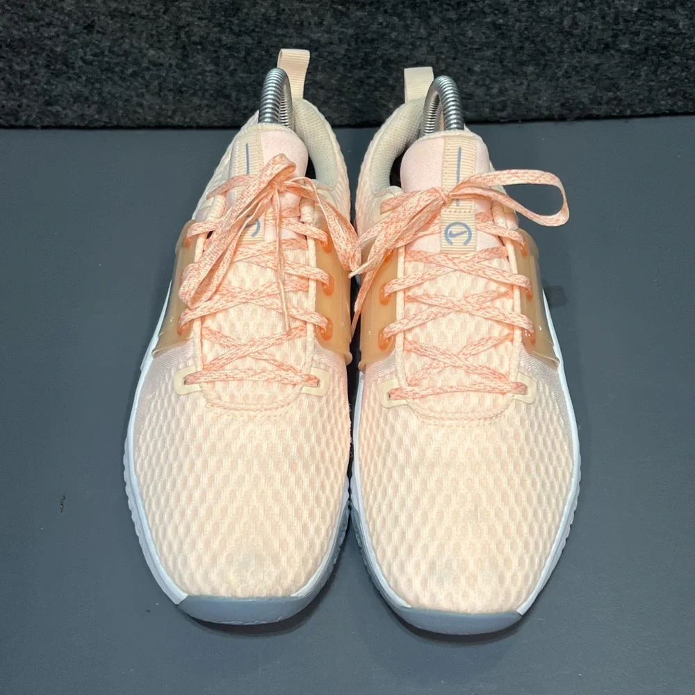 Nike Women's Renew In-Season TR 10 Size 7 - Picture 3 of 15